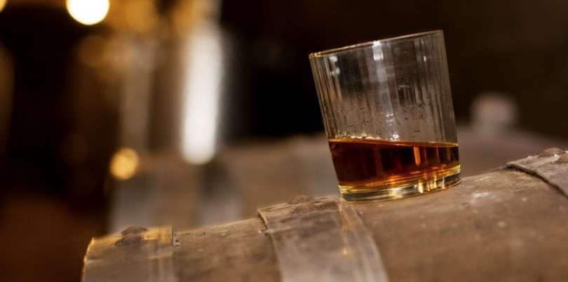 The Difference Between Whisky, Whiskey, Scotch & Bourbon The Difference Between Whisky, Whiskey, Scotch & Bourbon